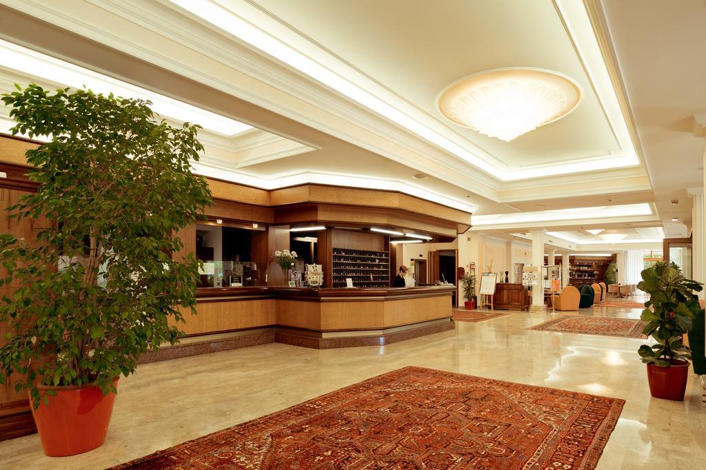 Hotel Terme Antoniano Montegrotto Terme Exterior foto